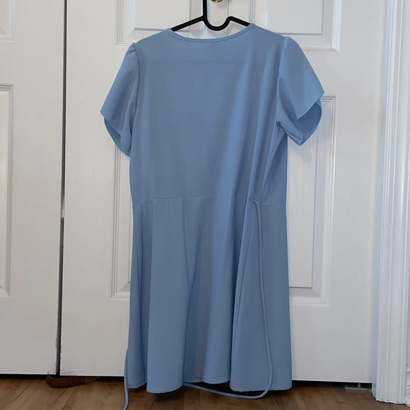 2HEARTS LIGHT BLUE WRAP DRESS SIZE S - Picture 2 of 5